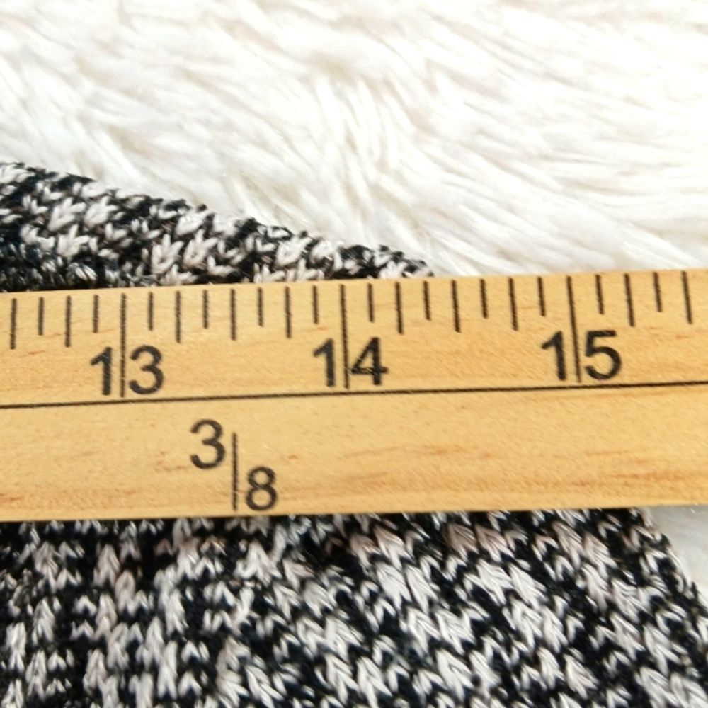 Vocal USA Rayon Blend Knit Tunic/ Dress with Bead Embellished Front Small. - Picture 6 of 12